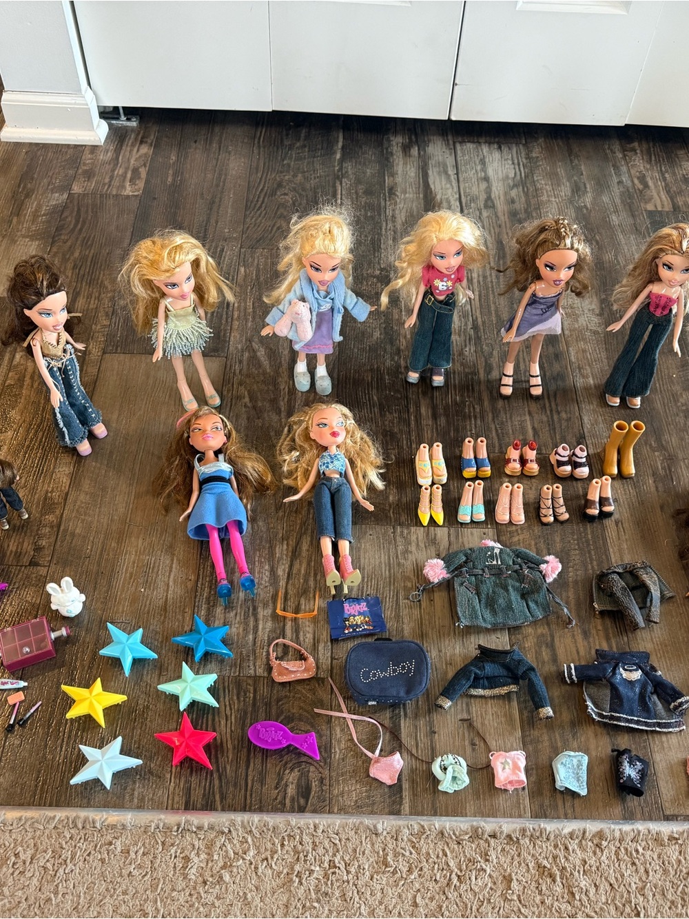Early 2000 Bratz Dolls & Accessories
